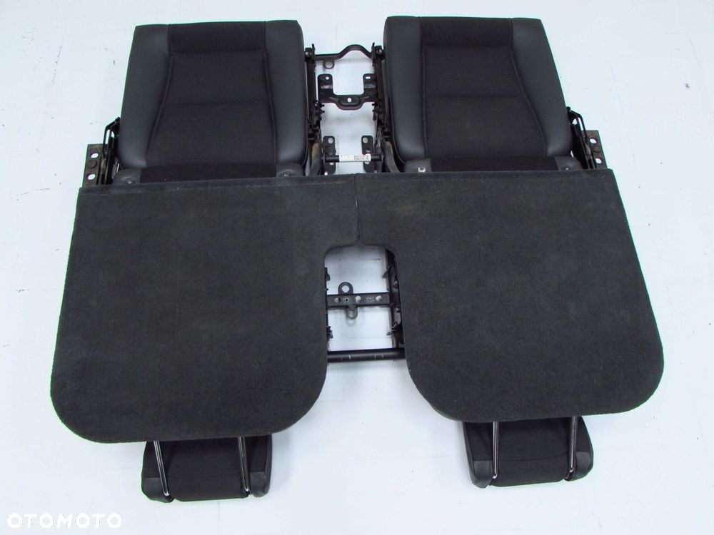 VOLVO XC90 FOTEL SIEDZENIE TYL KANAPA MATERIAL III RZAD 02-14 - 8