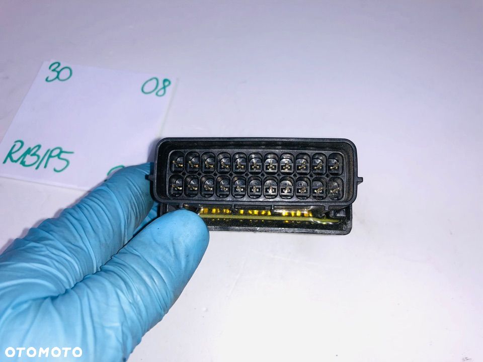 Honda Varadero 1000 ECU komputer moduł - 3