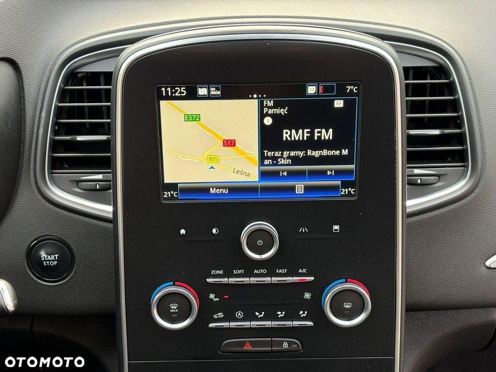 Renault Grand Scenic - 22