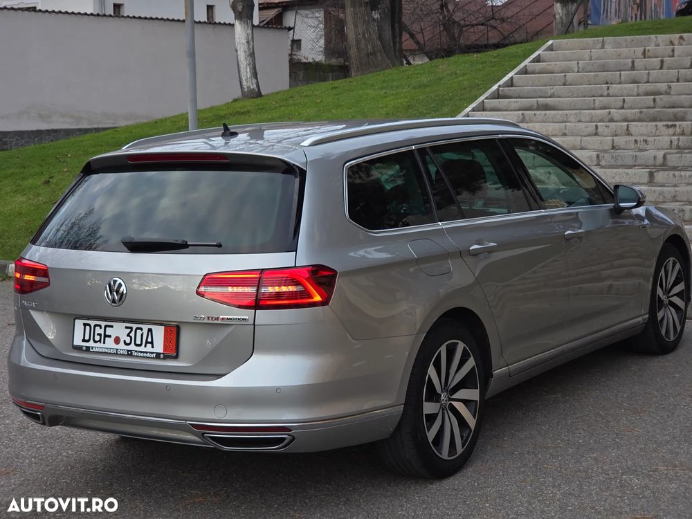 Volkswagen Passat Variant 2.0 TDI SCR 4Motion DSG (BMT) Highline - 12