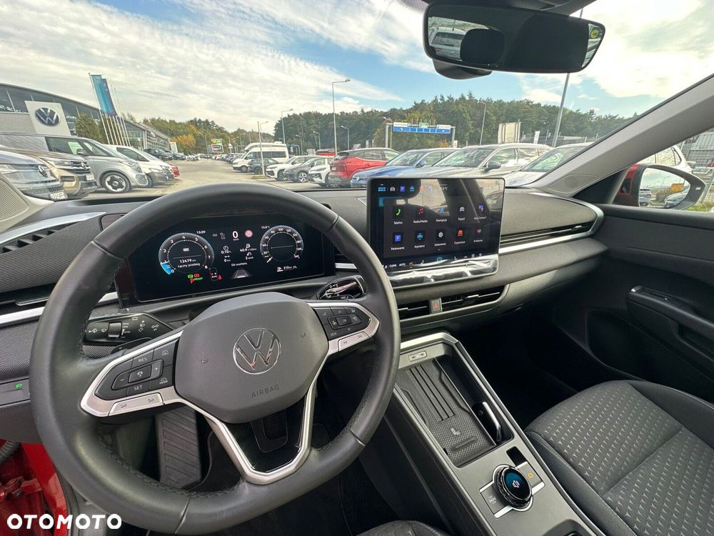 Volkswagen T-Roc - 14