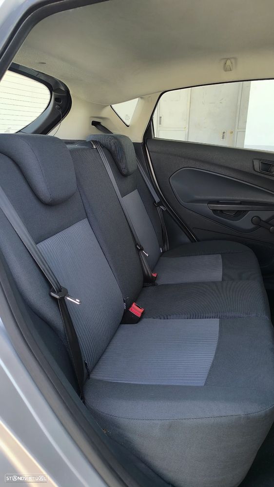 Ford Fiesta 1.4 TDCI Trend - 30