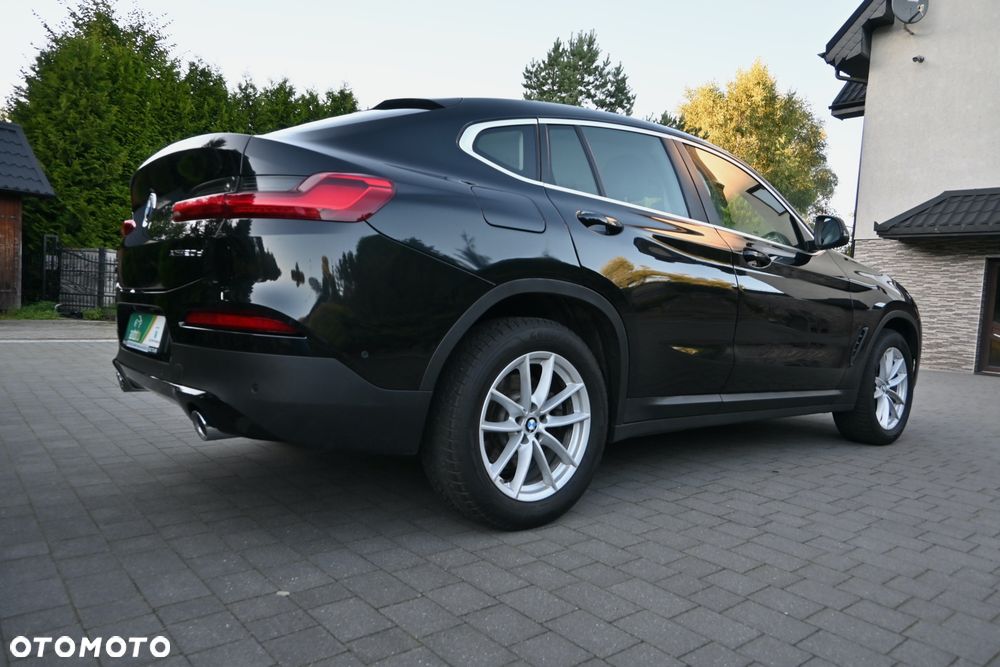 BMW X4 xDrive20d - 8