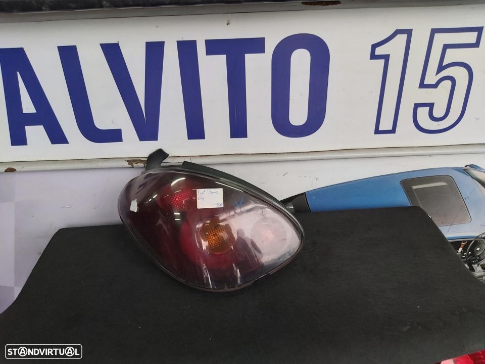 Farolim Esquerdo Fiat Bravo - 1