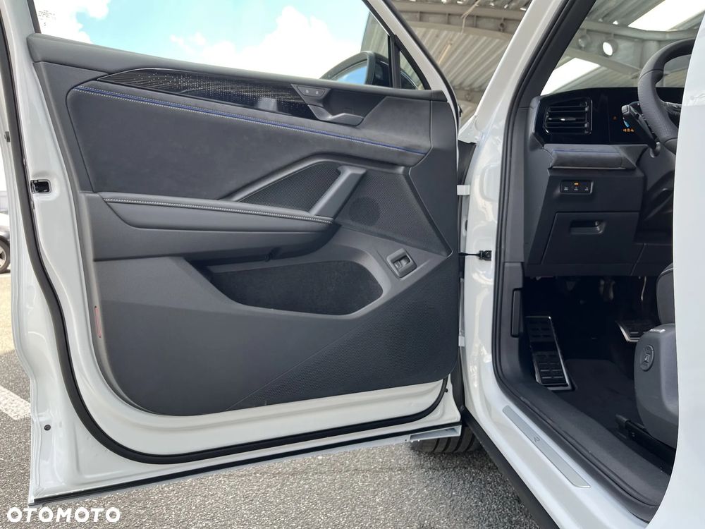 Volkswagen Tiguan 2.0 TDI R-Line Plus DSG - 11