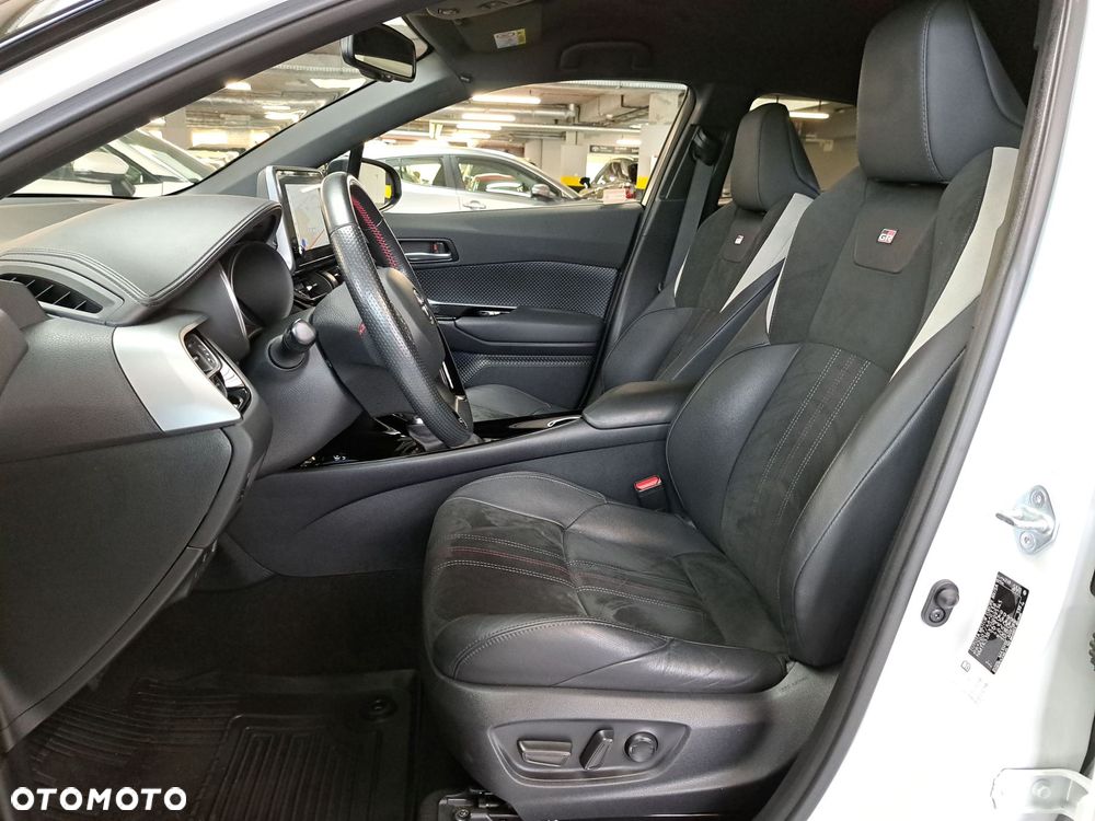 Toyota C-HR 2.0 Hybrid GR Sport - 12