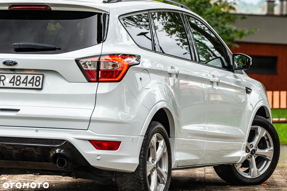Ford Kuga 1.5 EcoBoost 4x4 ST-Line - 18