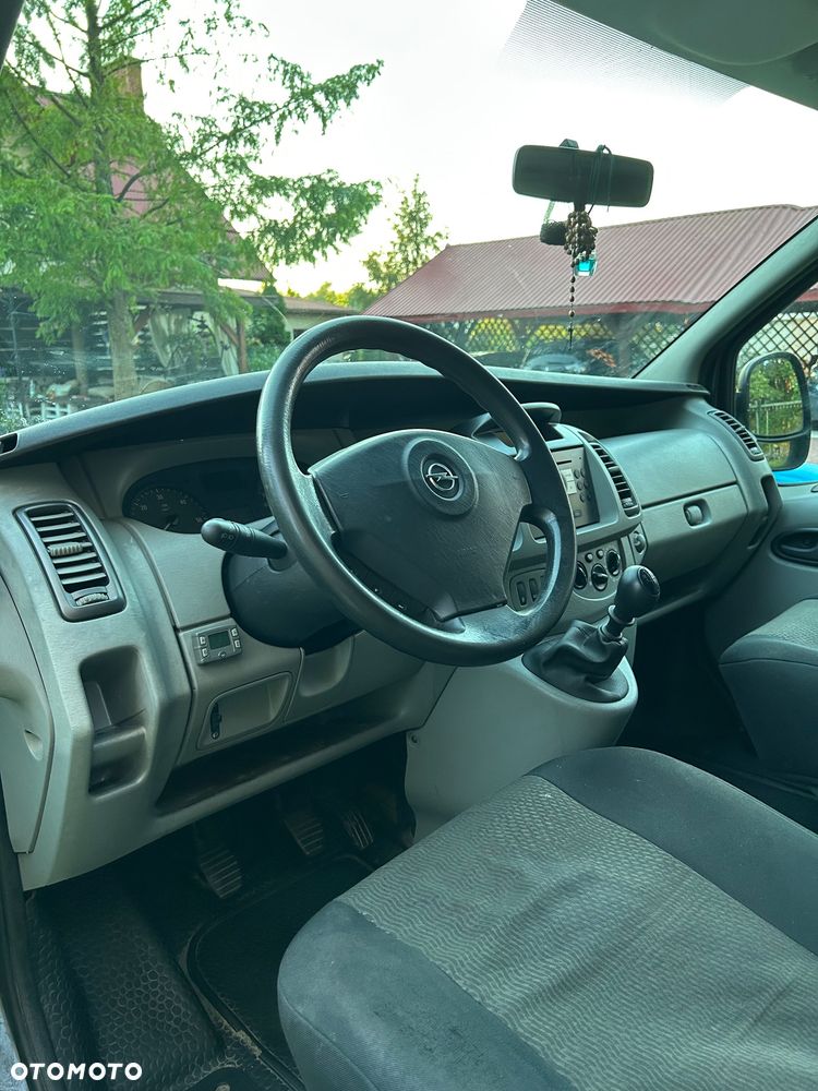 Opel Vivaro - 6