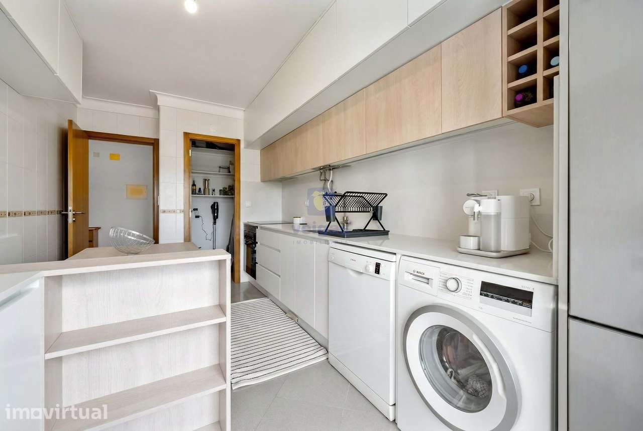 Apartamento T3 Renovado com Vista Rio - Grande imagem: 2/23