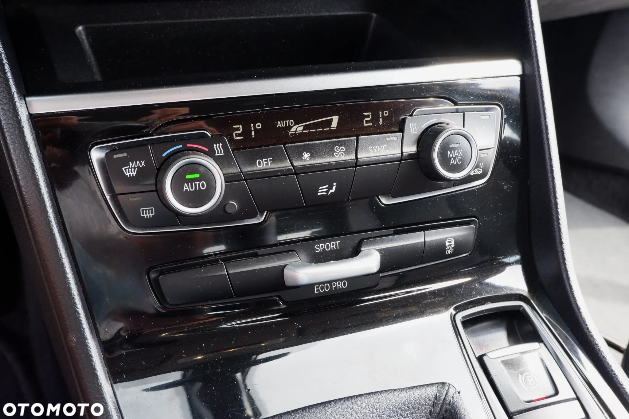 BMW Seria 2 216d Active Tourer Advantage - 21