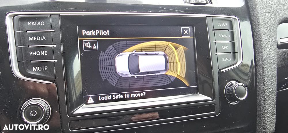 Volkswagen Golf 1.4 TSI (BlueMotion Technology) DSG Highline - 26