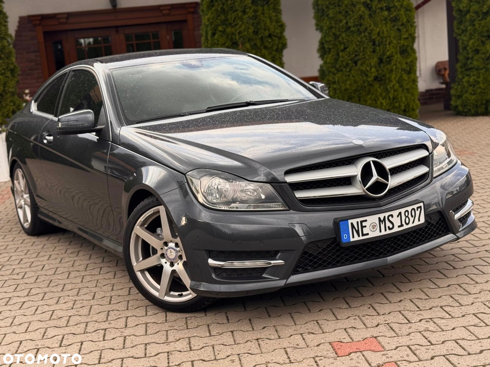 Mercedes-Benz Klasa C 180 AMG Line - 17