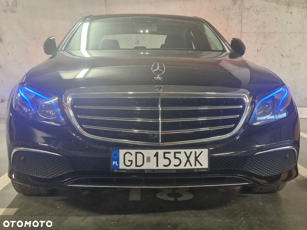 Mercedes-Benz Klasa E 220 d 4-Matic 9G-TRONIC - 20