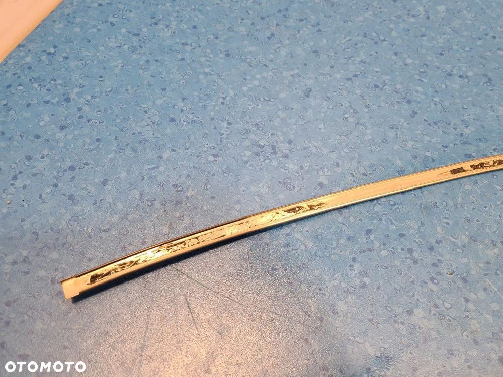 FIAT CROMA II LIFT LISTWA OZDOBNA SZYBY KAROSERYJNEJ LEWY TYŁ - 6