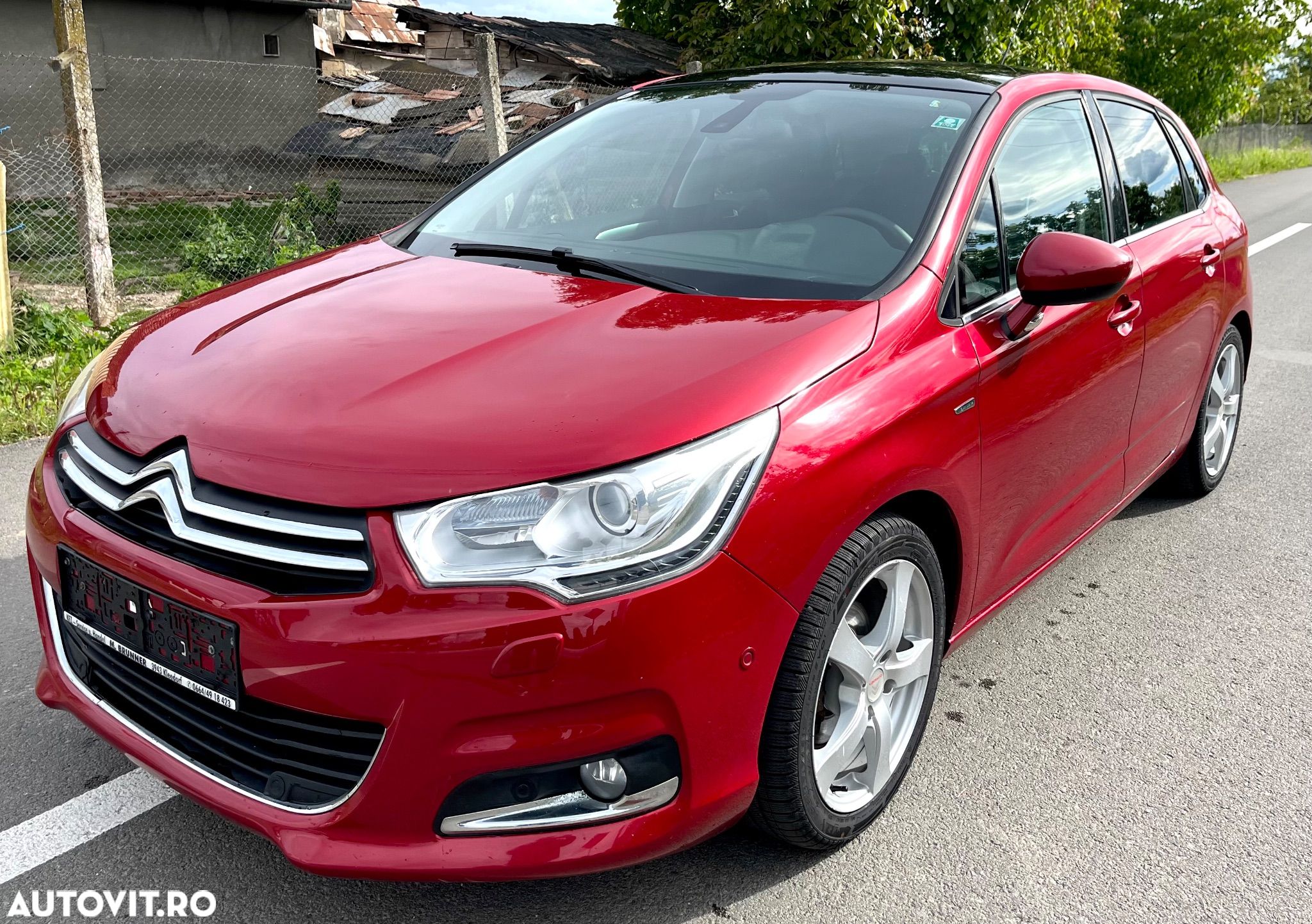 Citroën C4 VTi 120 Exclusive - 1