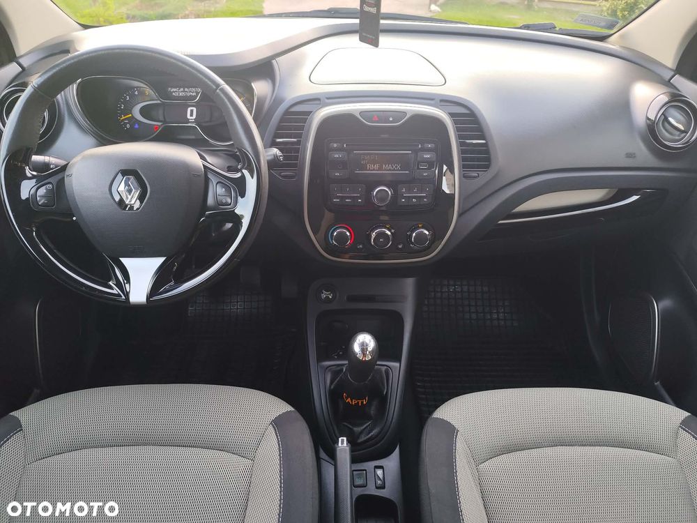Renault Captur - 15