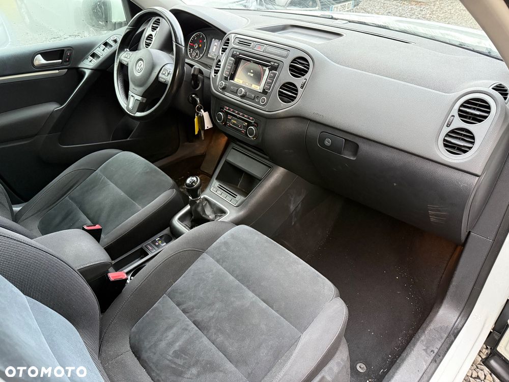 Volkswagen Tiguan - 13