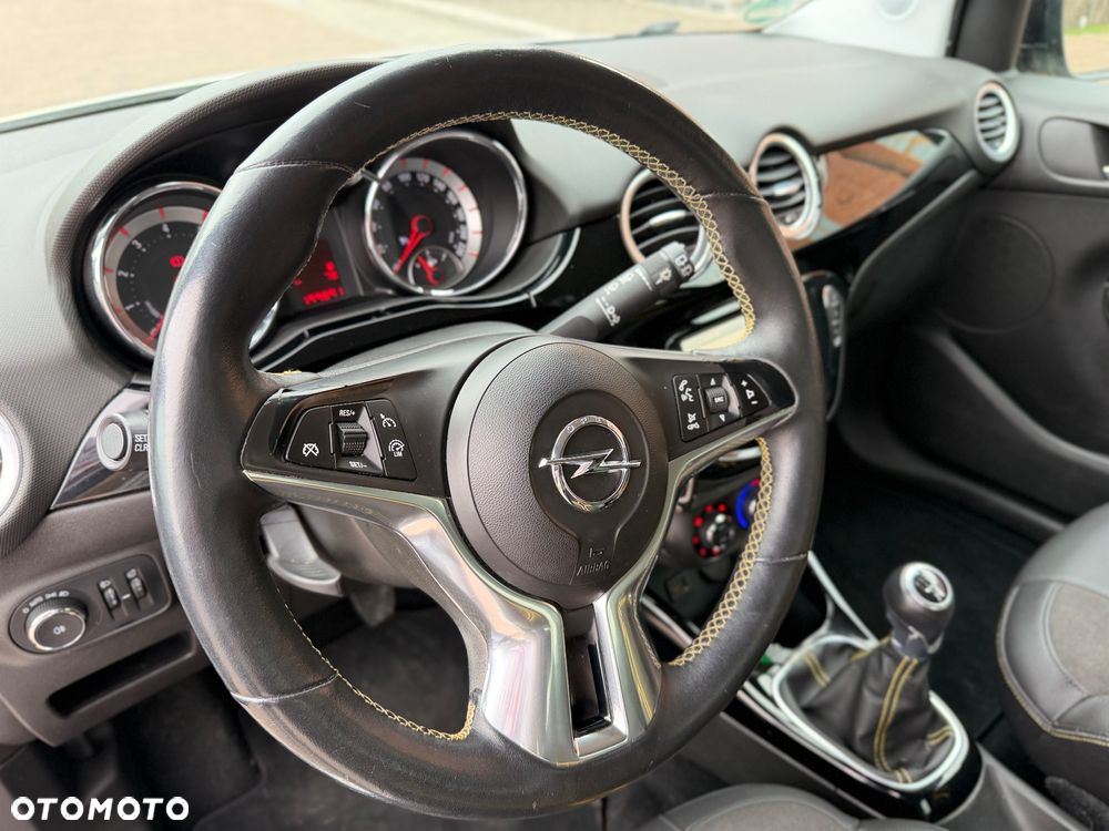 Opel Adam 1.2 White Link - 19