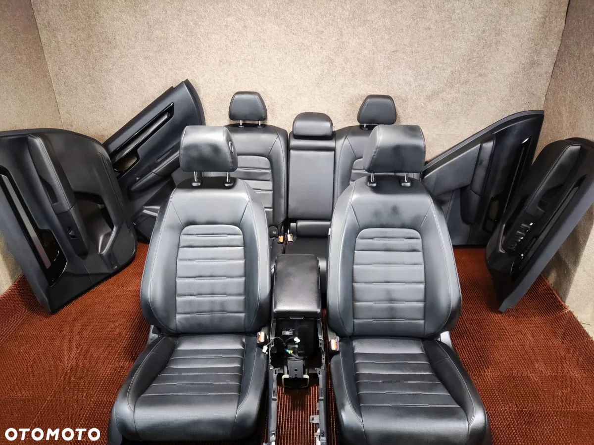 HONDA CR-V 2.0h od 2023r Fotele Kanapy Boczki Skórzane - 1