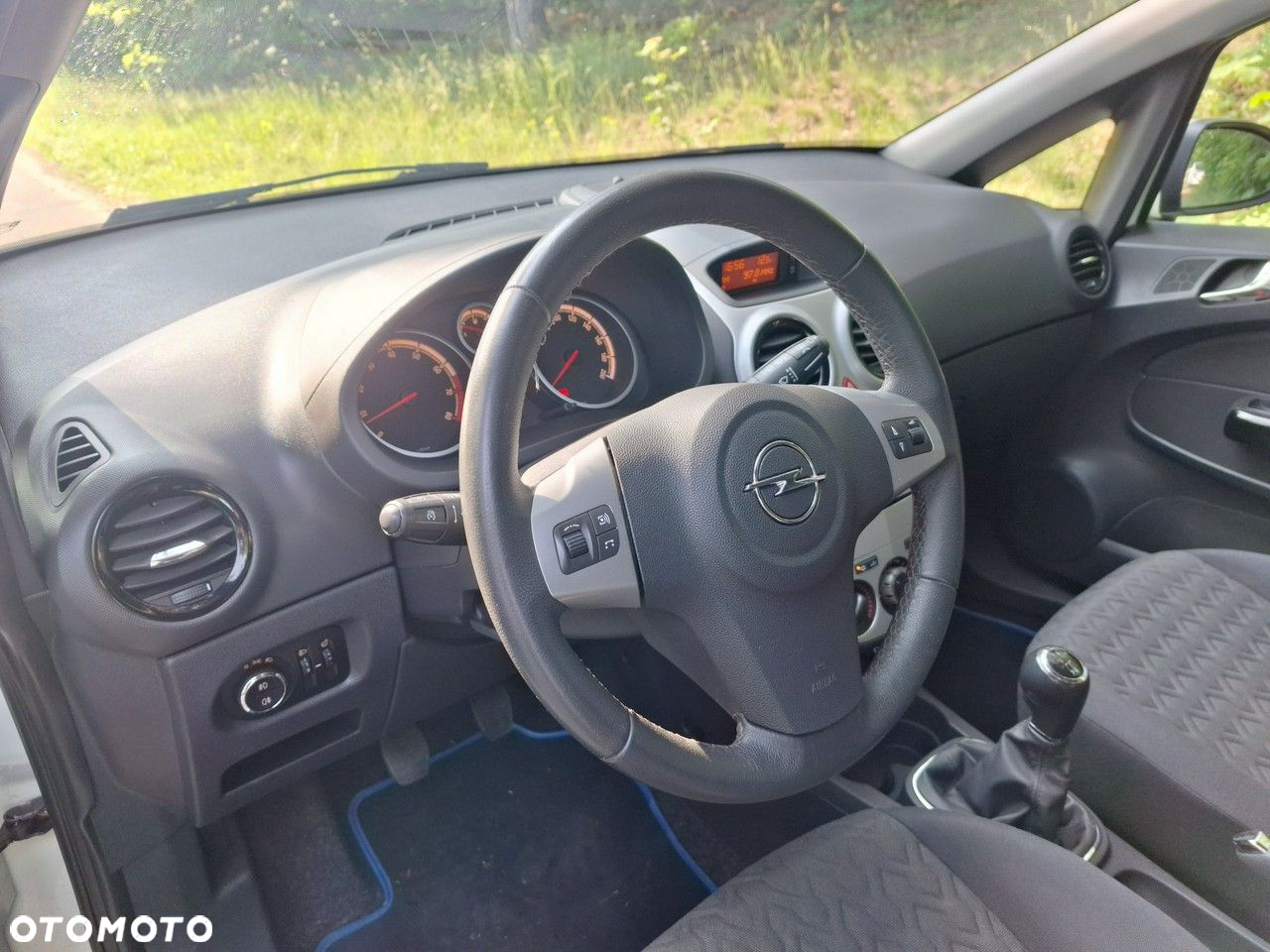 Opel Corsa - 7
