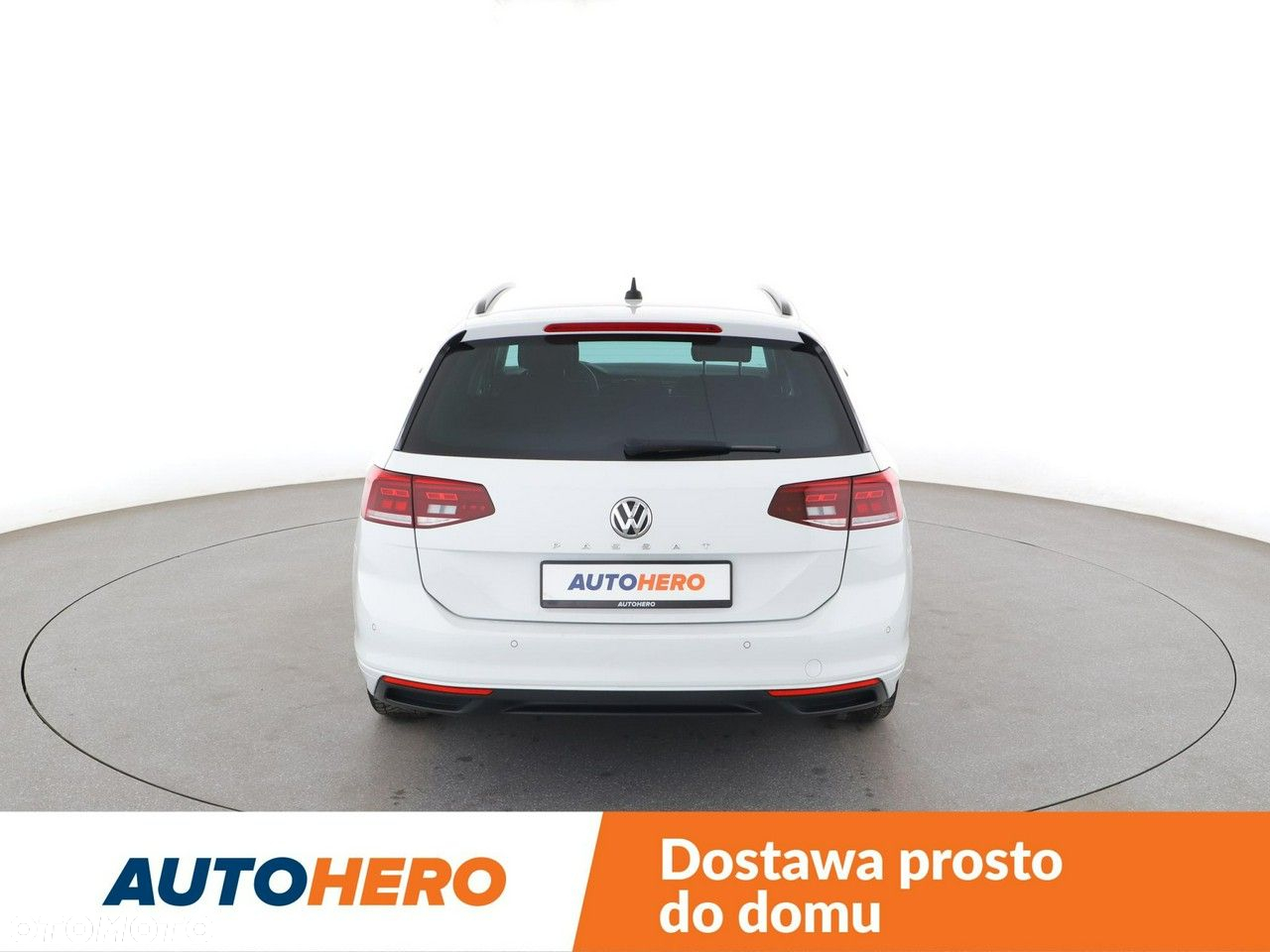 Volkswagen Passat 2.0 TDI SCR Business DSG - 6