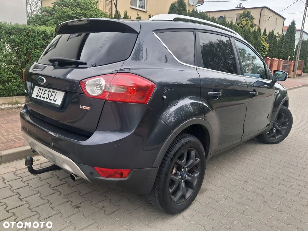 Ford Kuga 2.0 TDCi 2x4 Titanium - 31