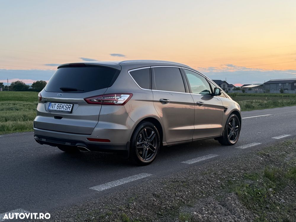 Ford S-Max 2.0 TDCi Powershift AWD Titanium - 5