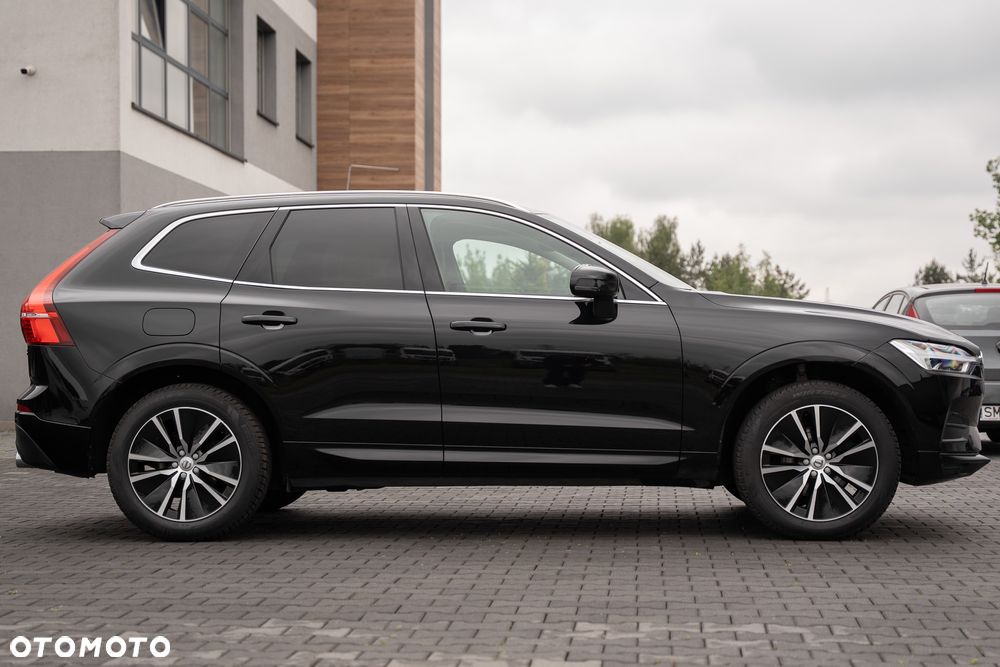 Volvo XC 60 D3 Drive-E Momentum - 17