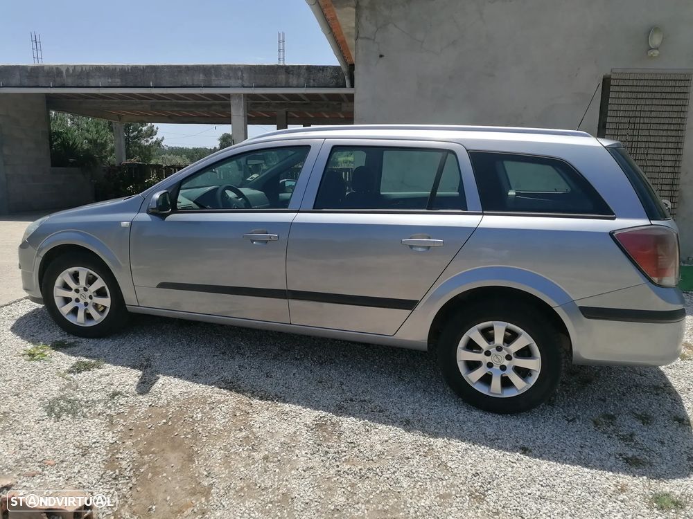 Opel Astra 1.7 CDTI Cosmo - 4