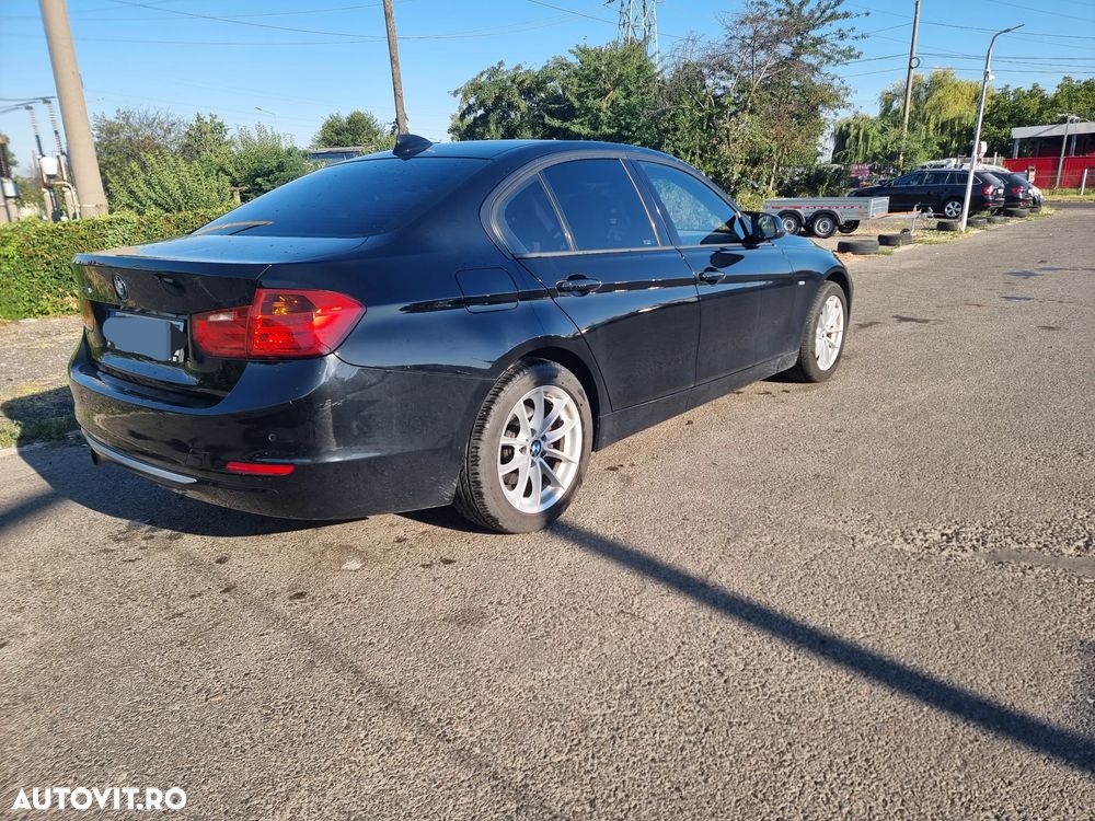 BMW Seria 3 320d xDrive Aut. Modern Line - 8