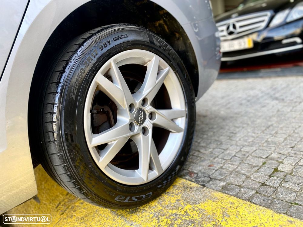 Audi A4 Avant 2.0 TDI Business Line Sport - 12