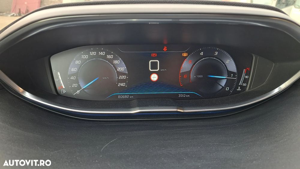 Peugeot 3008 2.0 BlueHDI S&S Active - 6