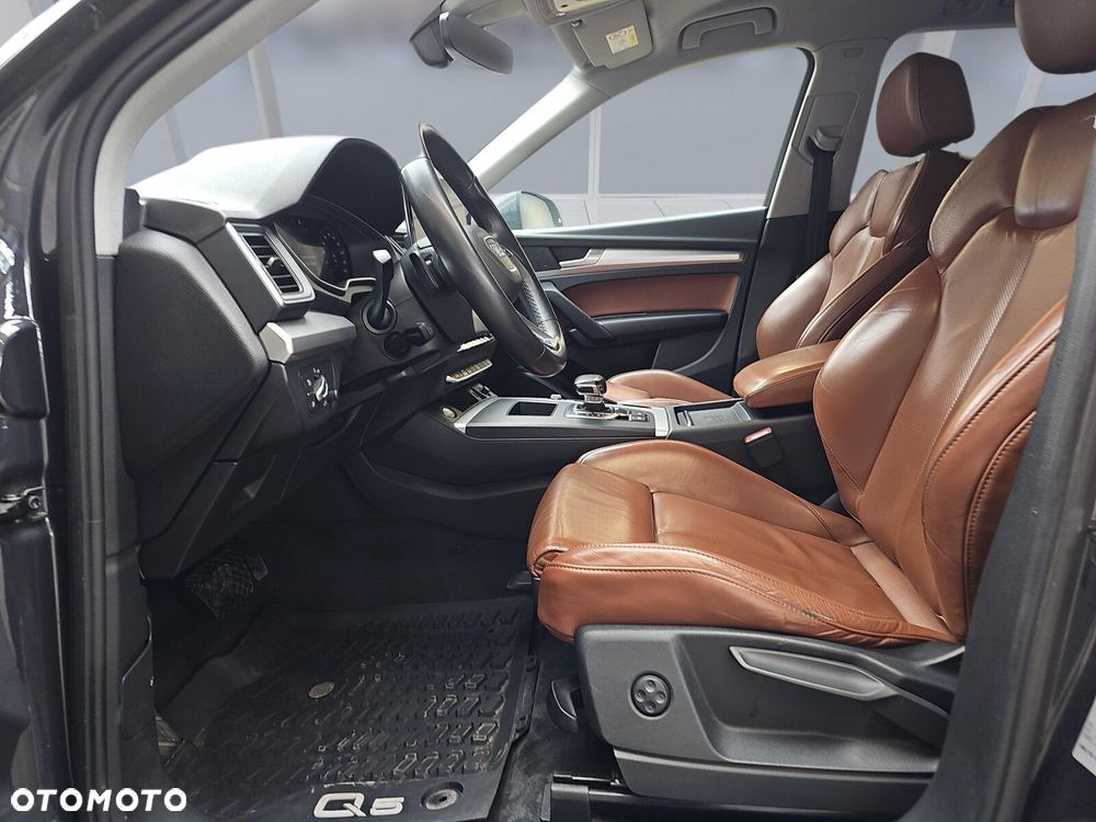 Audi Q5 40 TDI mHEV Quattro S tronic - 9