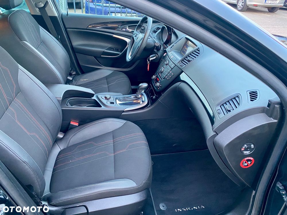 Opel Insignia 2.0 CDTI Automatik 150 Jahre - 18