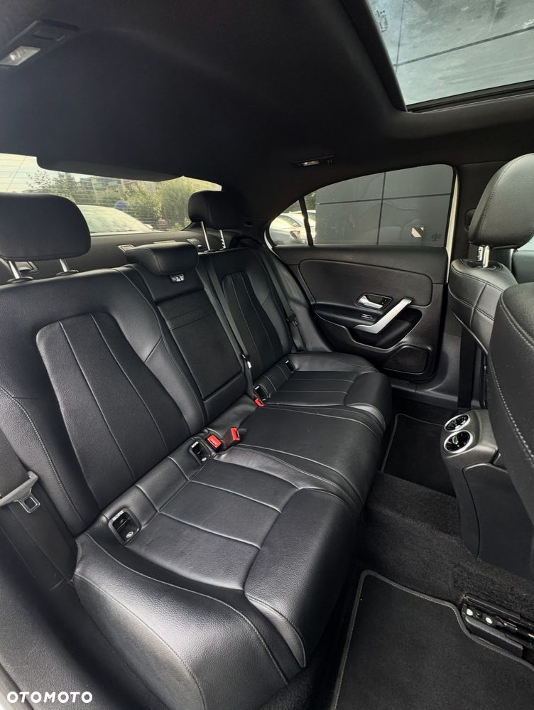 Mercedes-Benz Klasa A 220 7G-DCT - 18