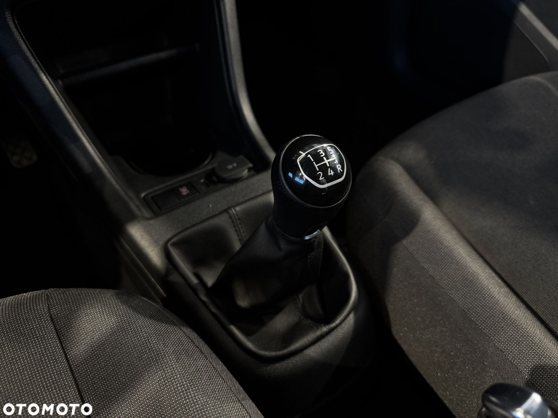 Volkswagen up! - 20