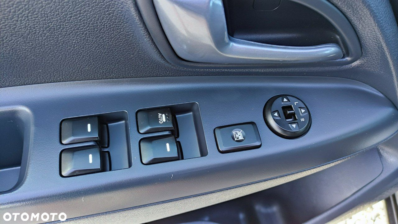 Kia Rio - 27