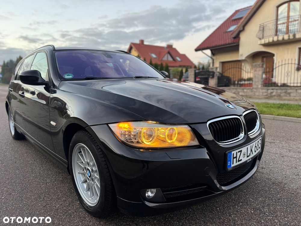 BMW Seria 3 320d Touring Sport-Aut Luxury Line - 11