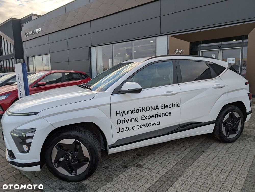 Hyundai Kona 65kWh Executive - 2