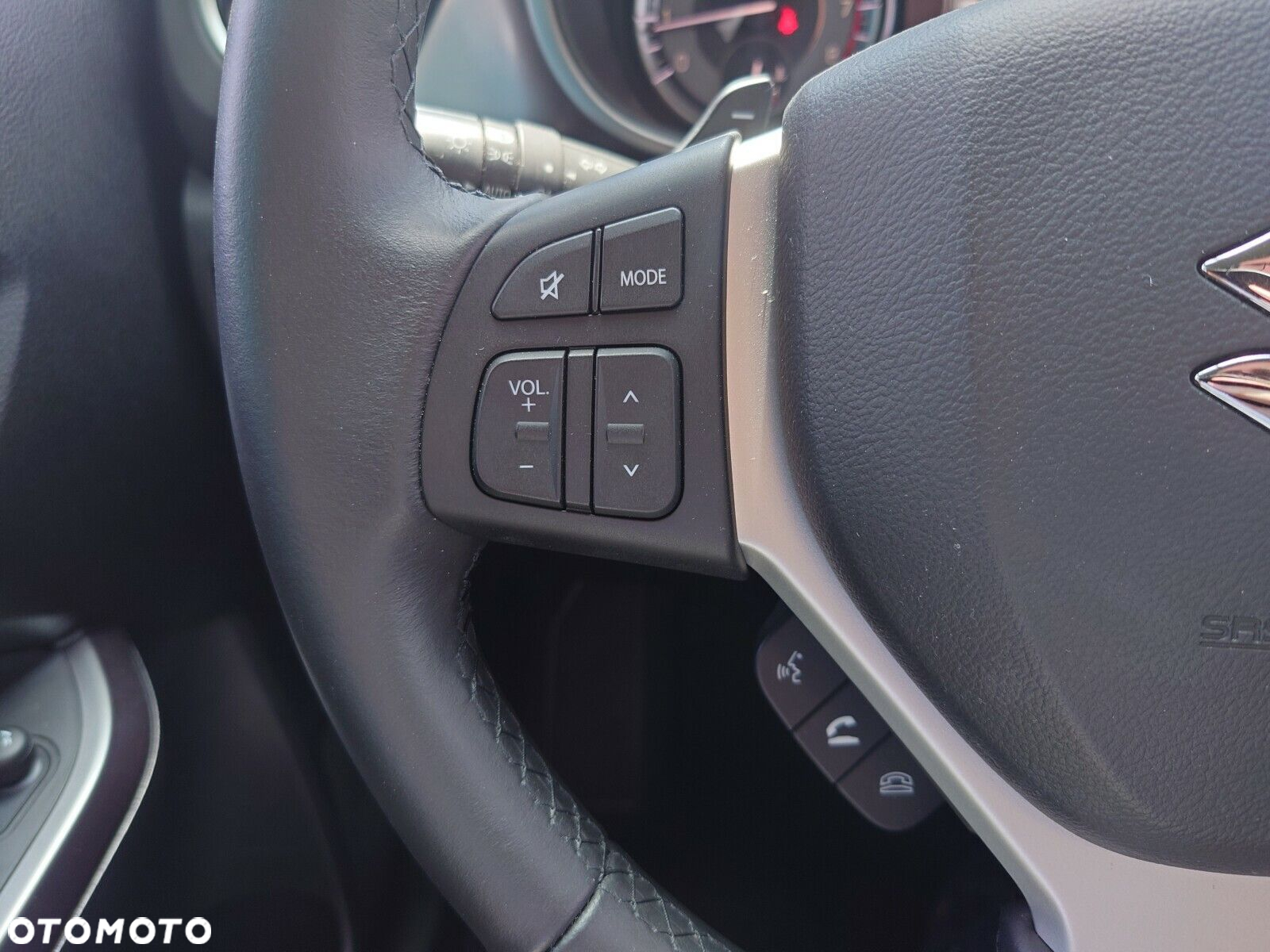 Suzuki Vitara - 10