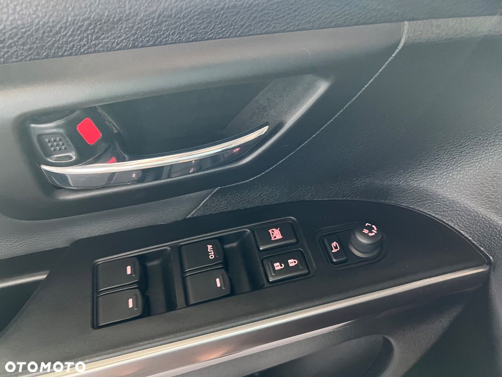 Suzuki S-Cross - 27