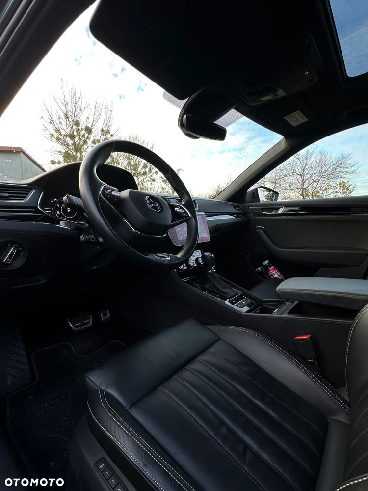 Skoda Superb 2.0 TDI SCR L&K DSG - 6