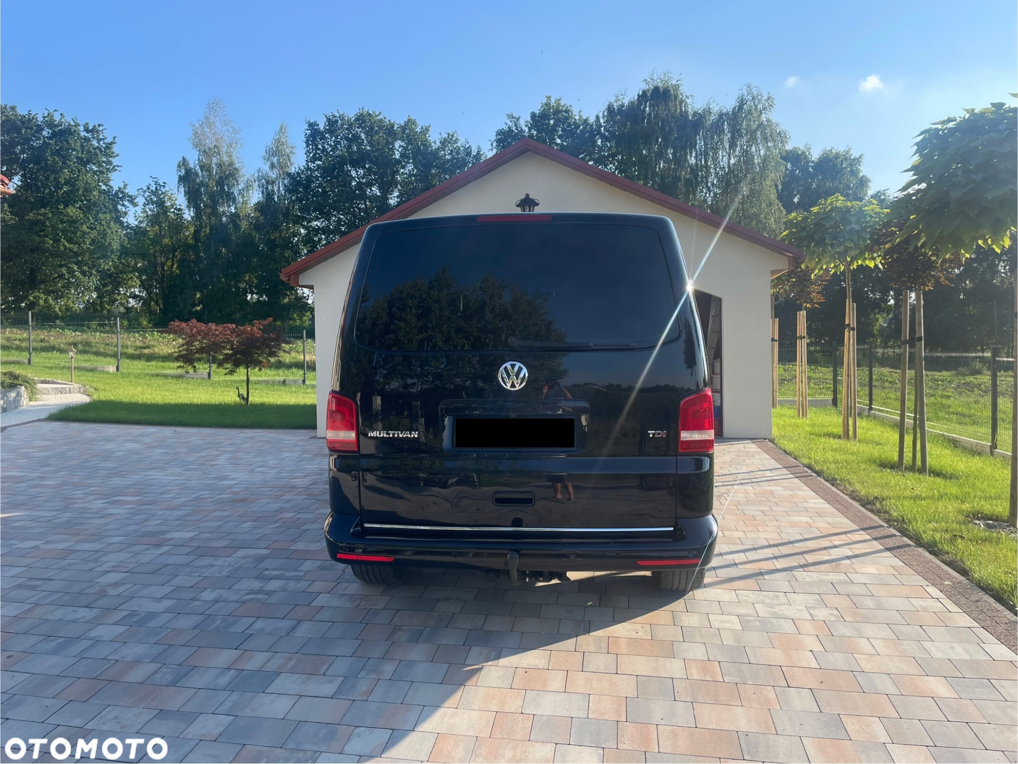 Volkswagen Multivan - 20