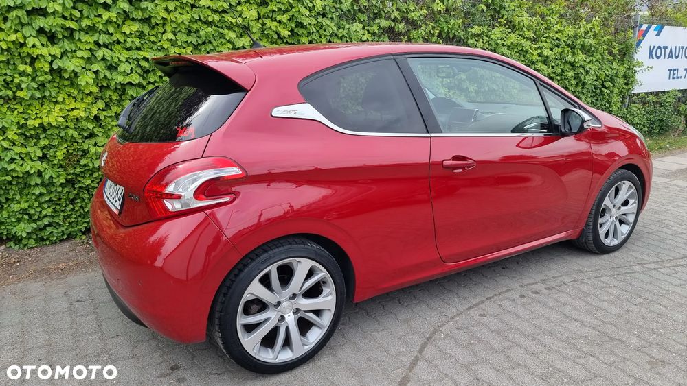 Peugeot 208 1.6 THP Allure - 5