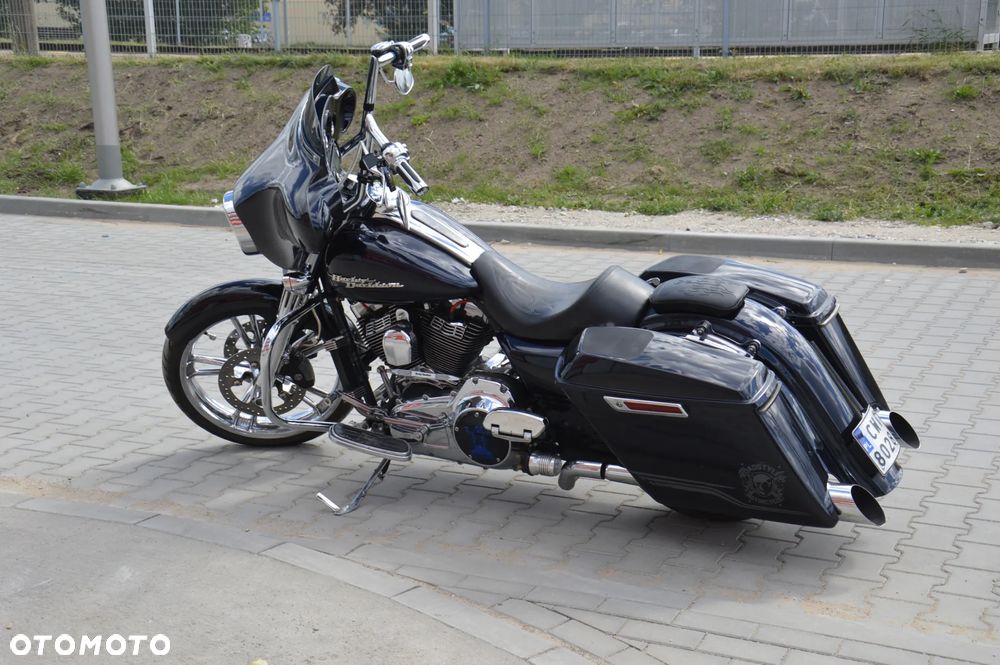Harley-Davidson Touring Street Glide - 8
