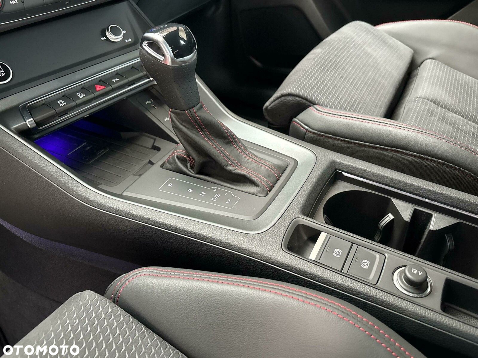 Audi Q3 - 18
