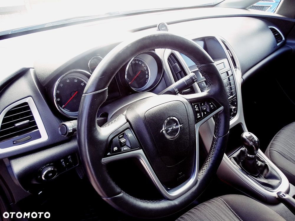 Opel Astra 1.4 Turbo Color Edition - 21
