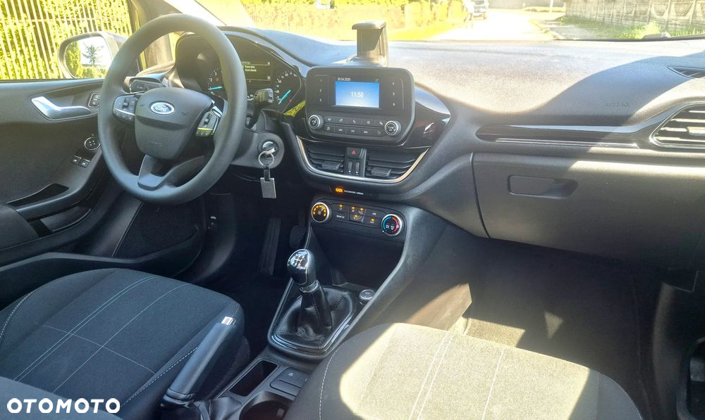 Ford Fiesta - 9