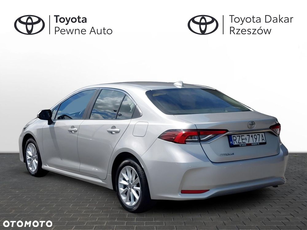 Toyota Corolla - 3