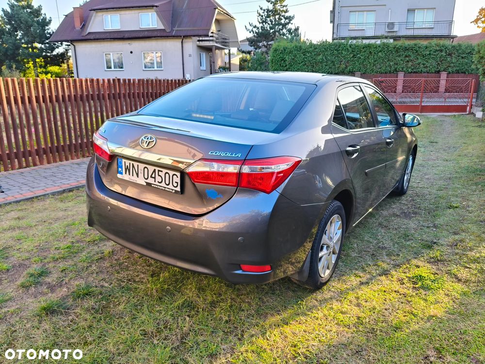 Toyota Corolla 1.6 Prestige - 3